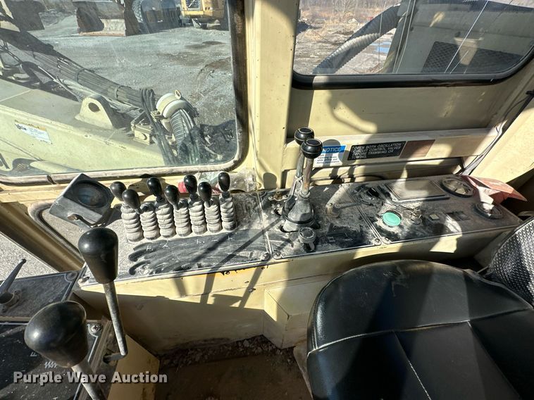 image for item NO9488 Ingersoll Rand ECM-470  blasthole drill