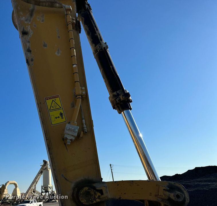 image for item NO9490 2014 Caterpillar 349E L  excavator