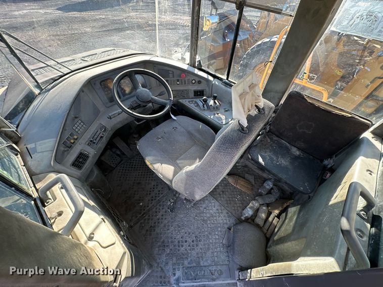 image for item NO9491 2006 Volvo A30D  haul truck