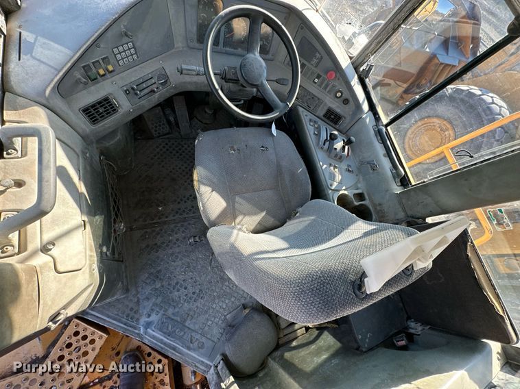 image for item NO9491 2006 Volvo A30D  haul truck