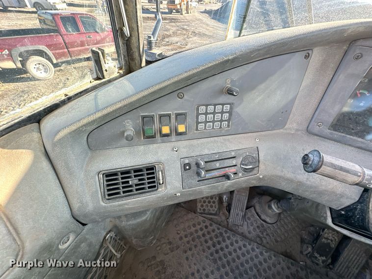 image for item NO9491 2006 Volvo A30D  haul truck