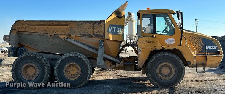image for item NO9492 2002 Moxy MT31  haul truck