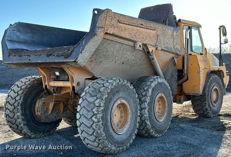 image for item NO9492 2002 Moxy MT31  haul truck