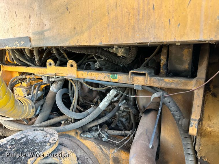 image for item NO9492 2002 Moxy MT31  haul truck