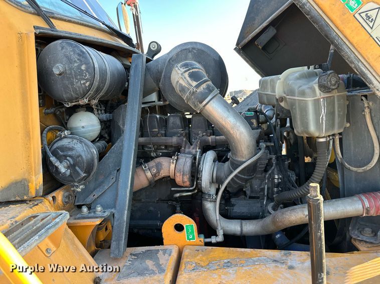 image for item NO9492 2002 Moxy MT31  haul truck