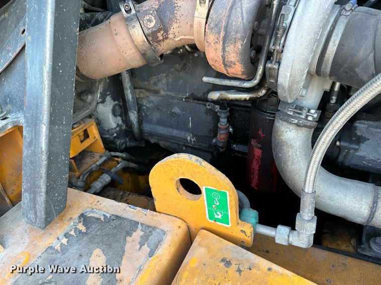 image for item NO9492 2002 Moxy MT31  haul truck