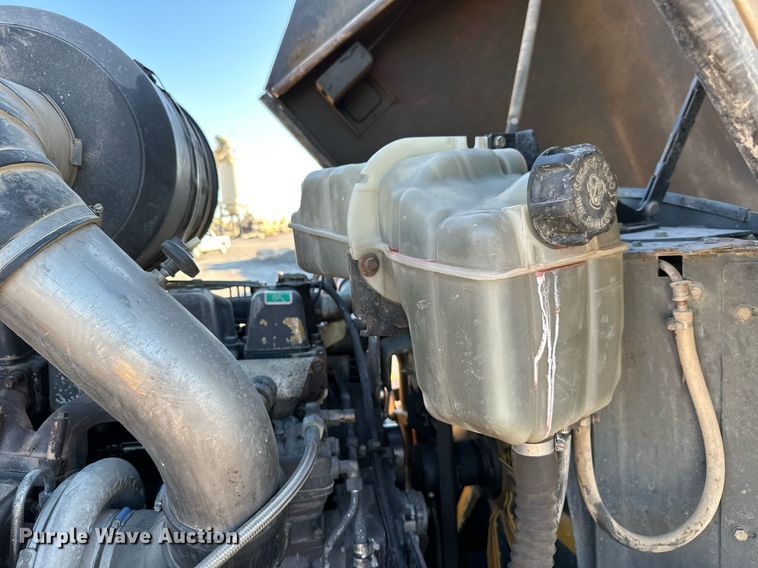 image for item NO9492 2002 Moxy MT31  haul truck