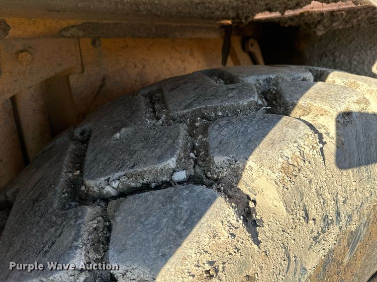 image for item NO9492 2002 Moxy MT31  haul truck