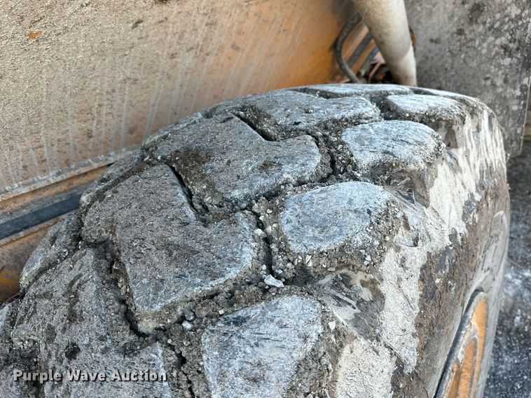 image for item NO9492 2002 Moxy MT31  haul truck