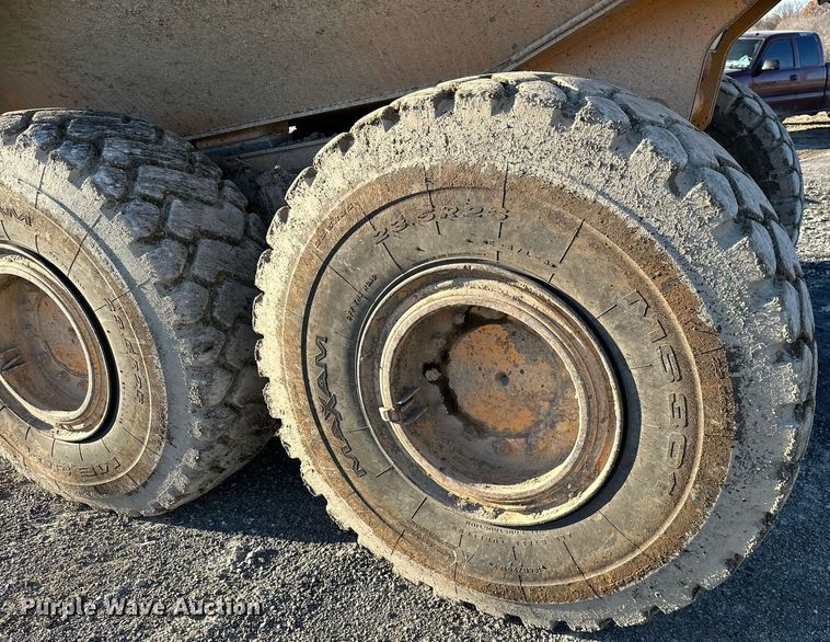 image for item NO9492 2002 Moxy MT31  haul truck