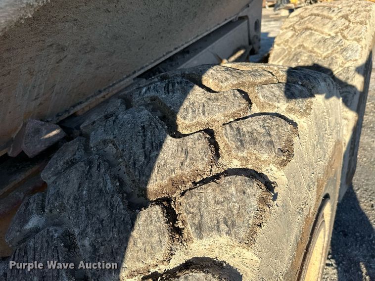 image for item NO9492 2002 Moxy MT31  haul truck