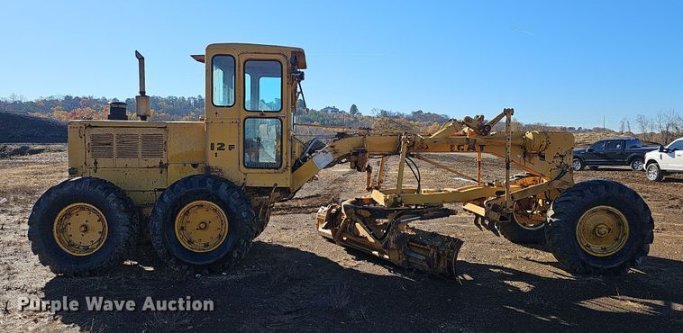 image for item NP9137 1966 Caterpillar 12F  rigid frame motor grader