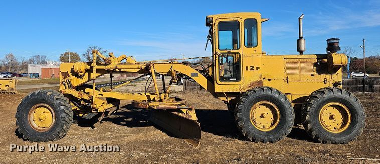 image for item NP9137 1966 Caterpillar 12F  rigid frame motor grader