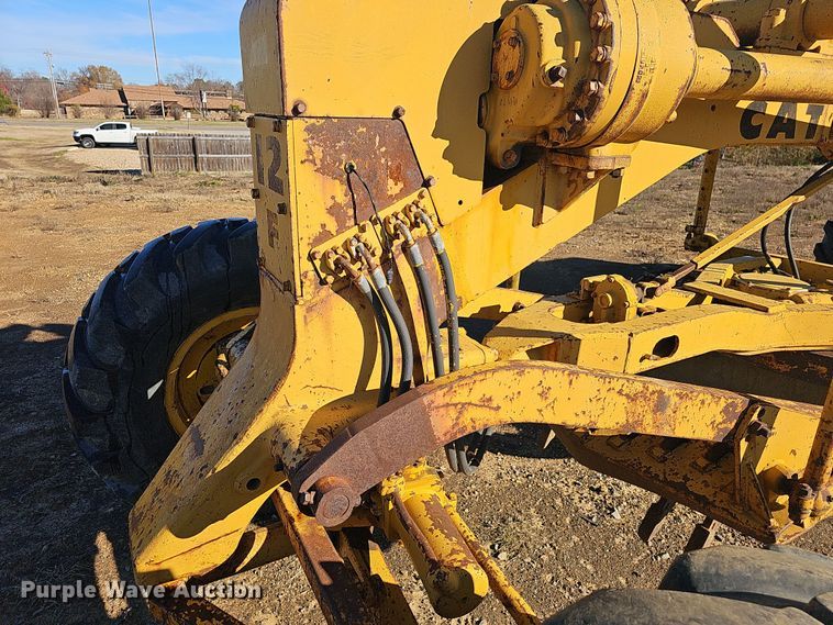 image for item NP9137 1966 Caterpillar 12F  rigid frame motor grader