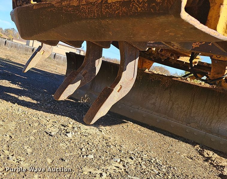 image for item NP9137 1966 Caterpillar 12F  rigid frame motor grader