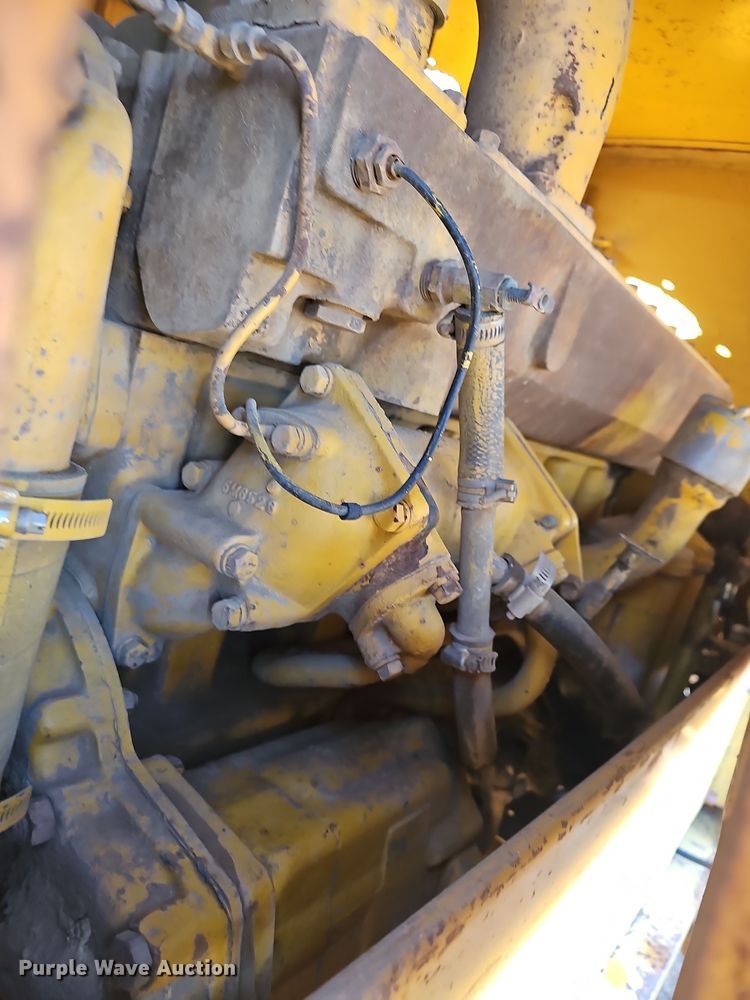 image for item NP9137 1966 Caterpillar 12F  rigid frame motor grader