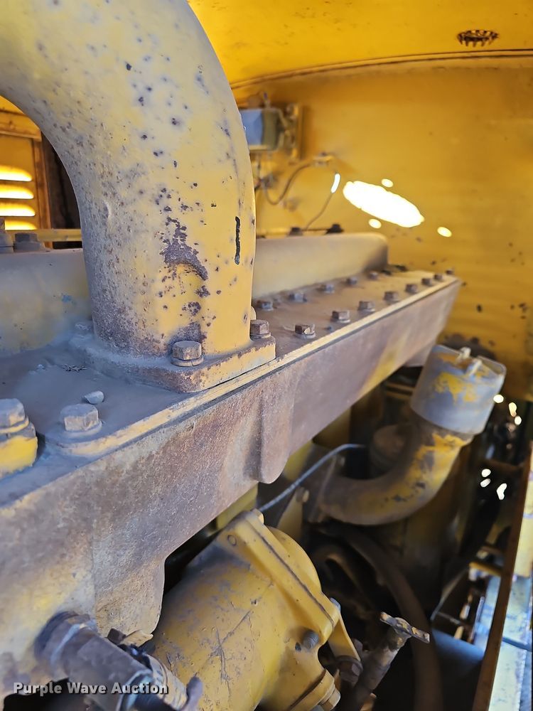 image for item NP9137 1966 Caterpillar 12F  rigid frame motor grader