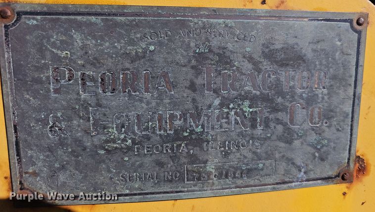 image for item NP9137 1966 Caterpillar 12F  rigid frame motor grader