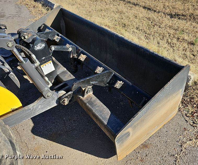 image for item NP9237 2014 New Holland U80C  landscape tractor