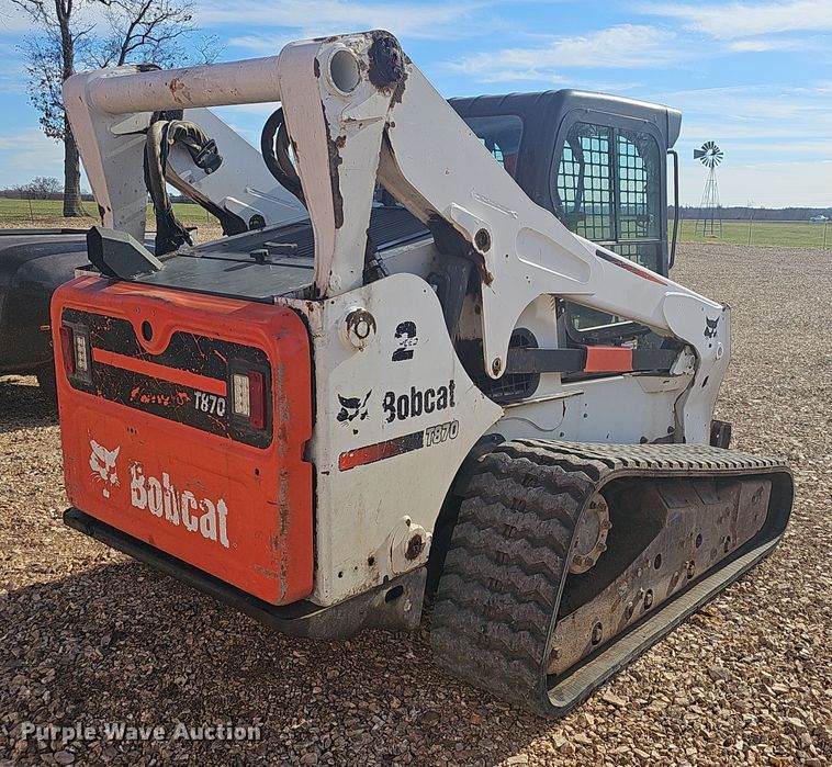image for item NP9245 2013 Bobcat T870  tracked skid steer loader
