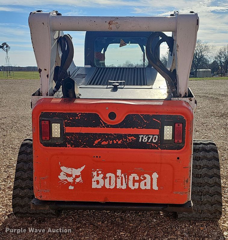 image for item NP9245 2013 Bobcat T870  tracked skid steer loader