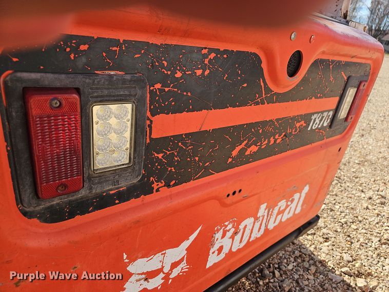 image for item NP9245 2013 Bobcat T870  tracked skid steer loader