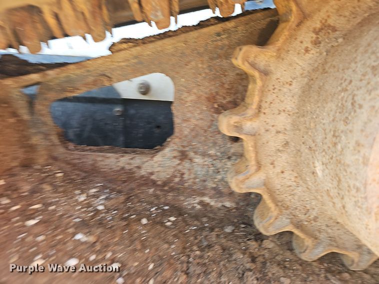 image for item NP9245 2013 Bobcat T870  tracked skid steer loader