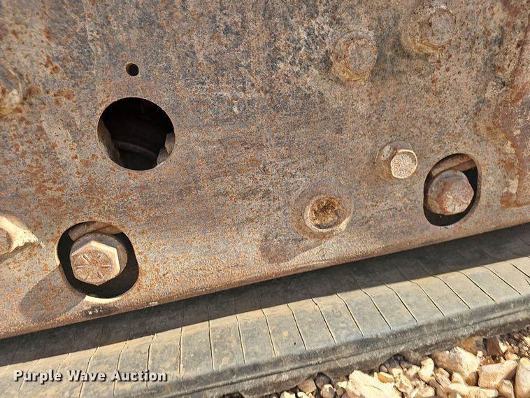 image for item NP9245 2013 Bobcat T870  tracked skid steer loader