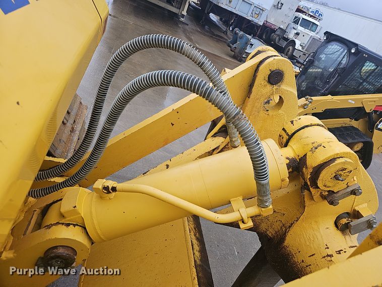 image for item NP9251 2019 Komatsu D65PXI-18  dozer