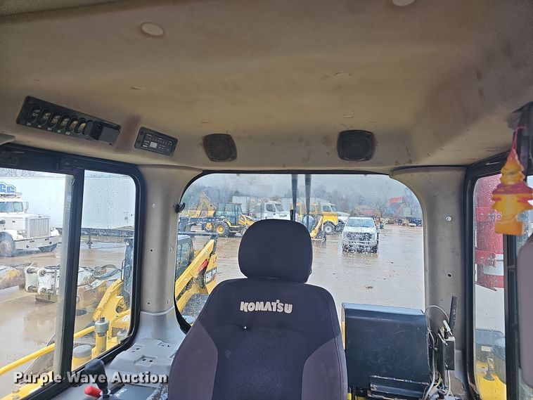 image for item NP9251 2019 Komatsu D65PXI-18  dozer