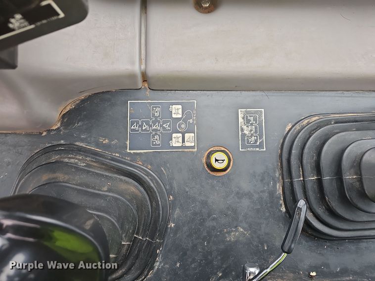 image for item NP9251 2019 Komatsu D65PXI-18  dozer