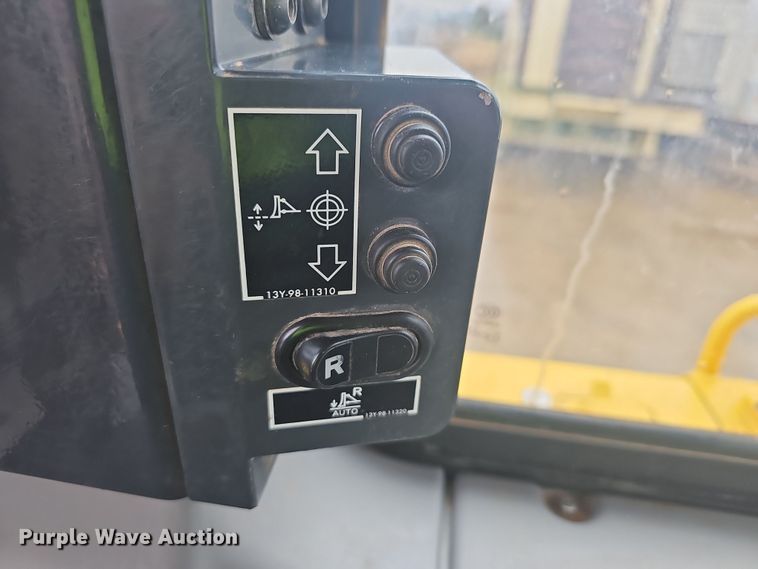 image for item NP9251 2019 Komatsu D65PXI-18  dozer