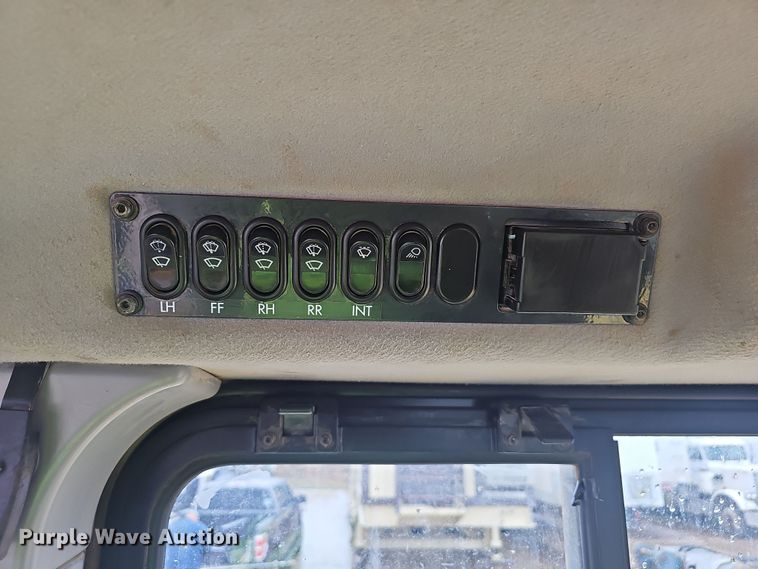 image for item NP9251 2019 Komatsu D65PXI-18  dozer