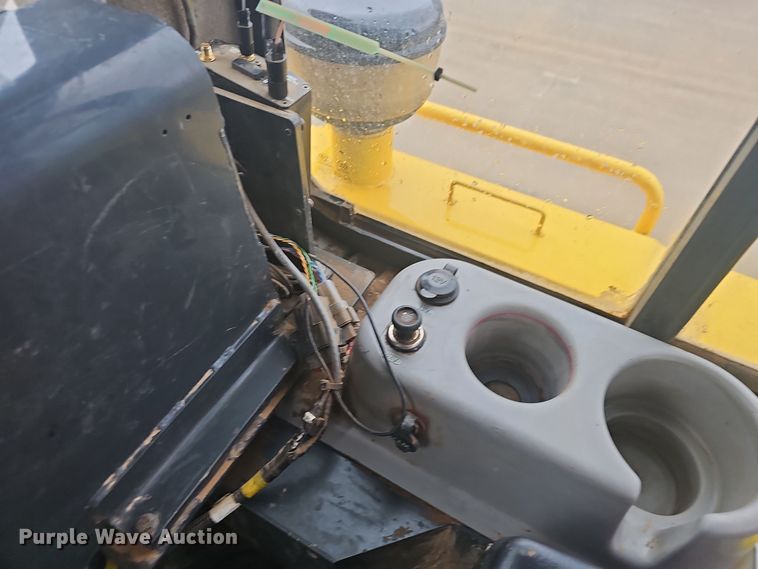 image for item NP9251 2019 Komatsu D65PXI-18  dozer