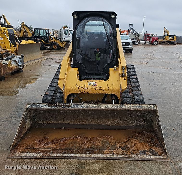 image for item NP9253 2020 Caterpillar 299D3  tracked skid steer loader