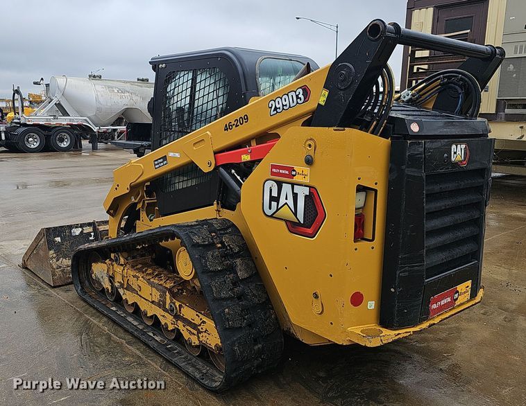 image for item NP9253 2020 Caterpillar 299D3  tracked skid steer loader