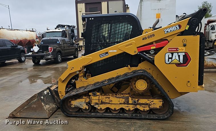 image for item NP9253 2020 Caterpillar 299D3  tracked skid steer loader