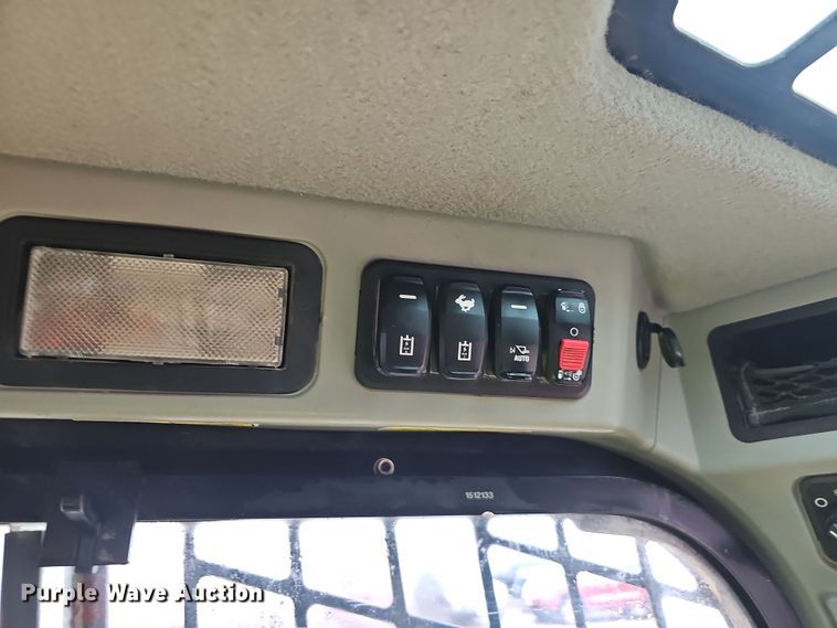 image for item NP9253 2020 Caterpillar 299D3  tracked skid steer loader