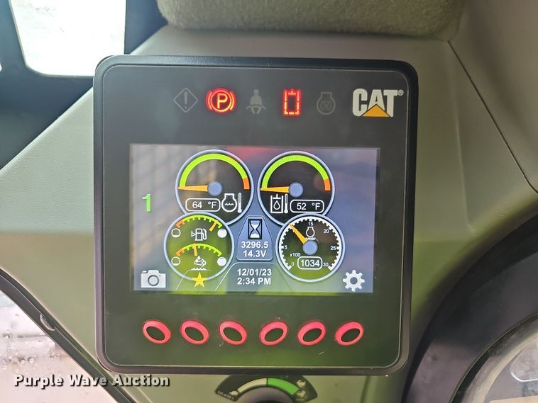 image for item NP9253 2020 Caterpillar 299D3  tracked skid steer loader