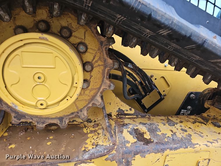 image for item NP9253 2020 Caterpillar 299D3  tracked skid steer loader
