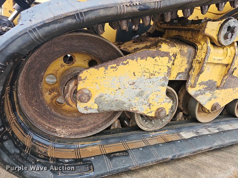 image for item NP9253 2020 Caterpillar 299D3  tracked skid steer loader