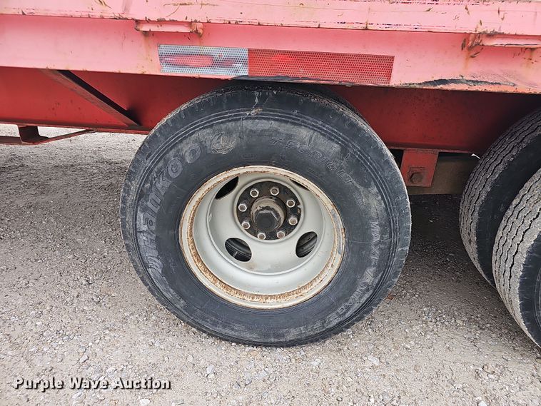 image for item NP9257 2001 Parker Performance  equipment trailer