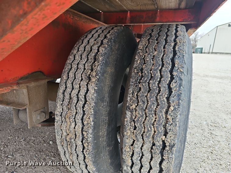 image for item NP9257 2001 Parker Performance  equipment trailer