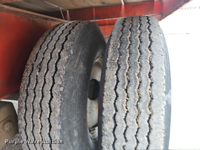 image for item NP9257 2001 Parker Performance  equipment trailer