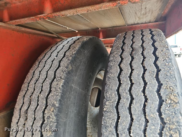 image for item NP9257 2001 Parker Performance  equipment trailer