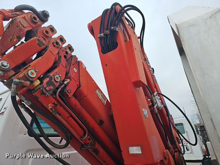 image for item NP9259 2001 Sterling L-Line  crane truck