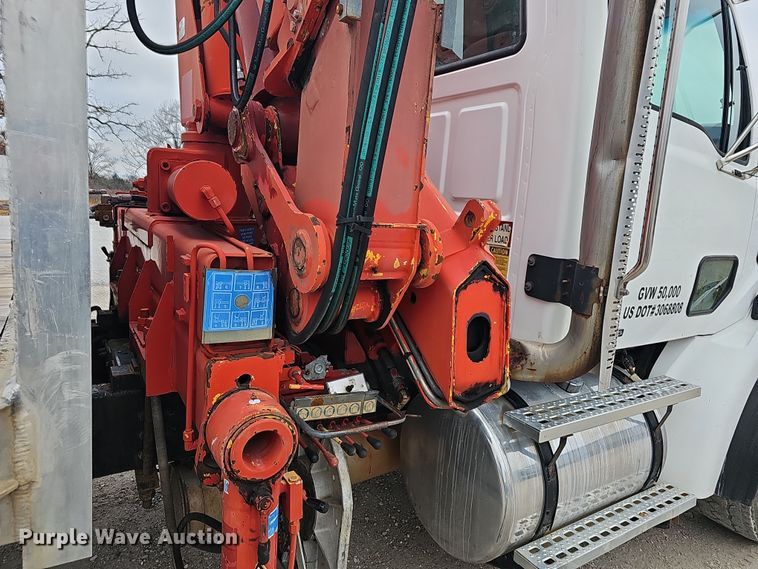 image for item NP9259 2001 Sterling L-Line  crane truck