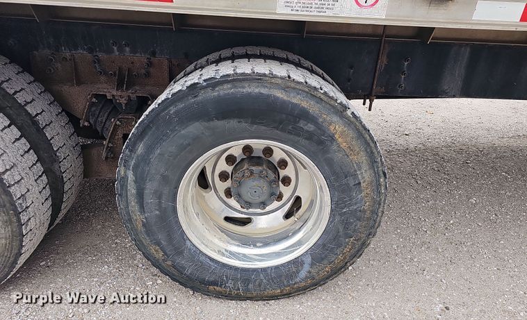 image for item NP9259 2001 Sterling L-Line  crane truck