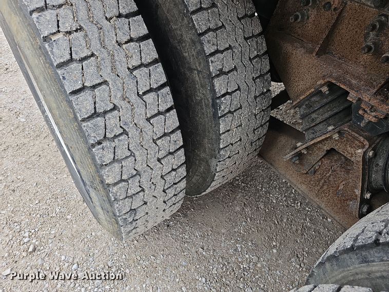 image for item NP9259 2001 Sterling L-Line  crane truck