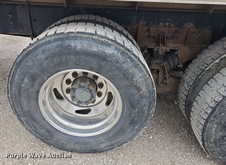 image for item NP9259 2001 Sterling L-Line  crane truck